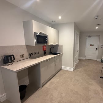 Gold Room - Image 13